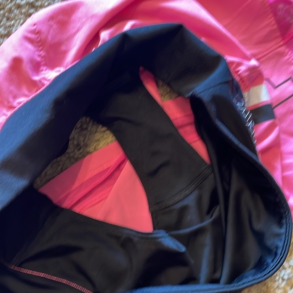 PINK size small shorts - Picture 7 of 7